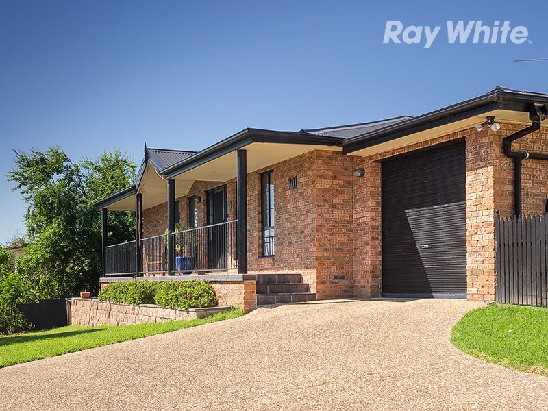 701 Centaur Road, Hamilton Valley NSW 2641