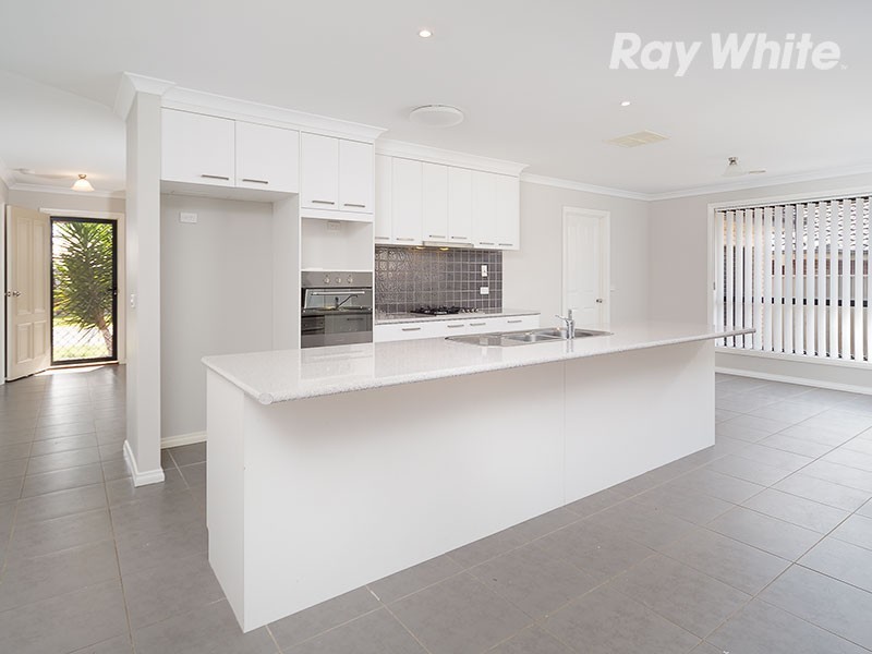 11 Firetail Street, Thurgoona NSW 2640