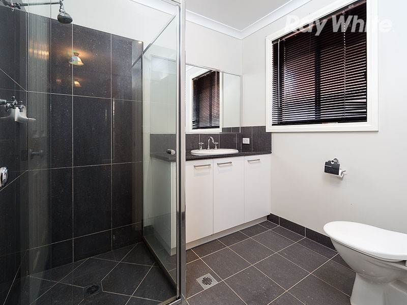 11 Firetail Street, Thurgoona NSW 2640