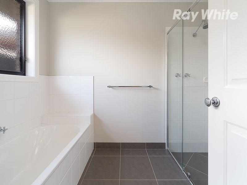 11 Firetail Street, Thurgoona NSW 2640