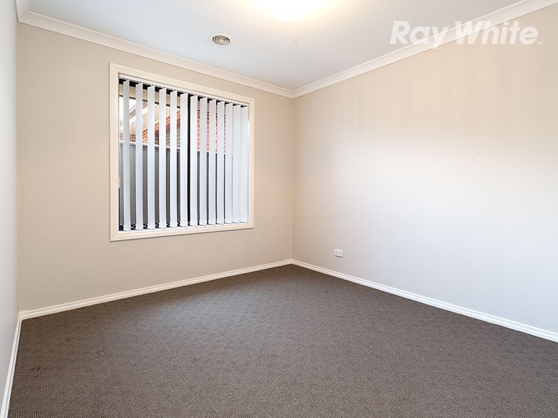 11 Firetail Street, Thurgoona NSW 2640