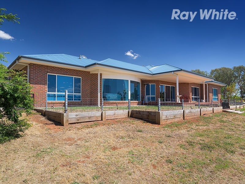 100 Sarah Street, Gerogery NSW 2642