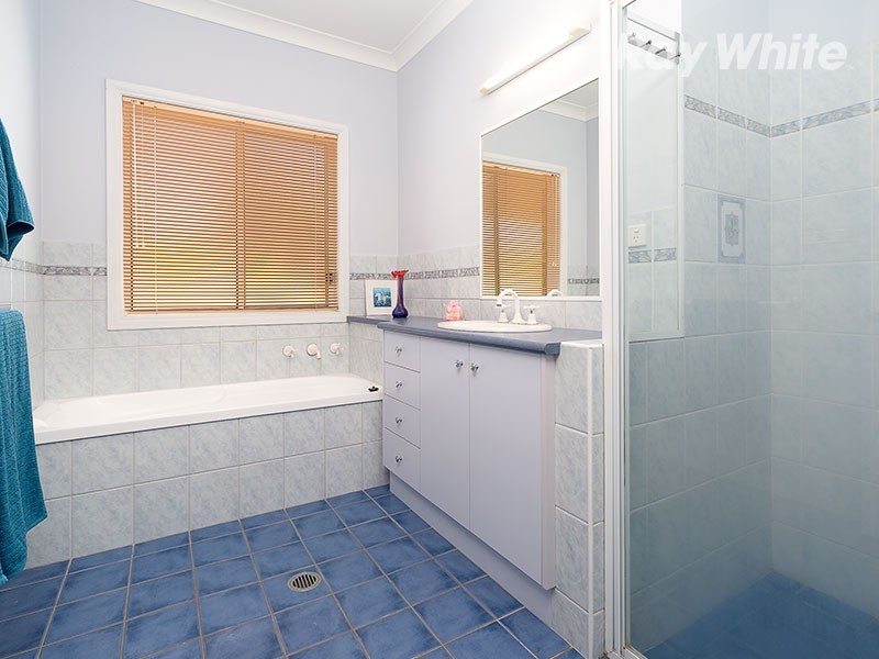 100 Sarah Street, Gerogery NSW 2642