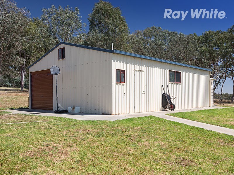 100 Sarah Street, Gerogery NSW 2642