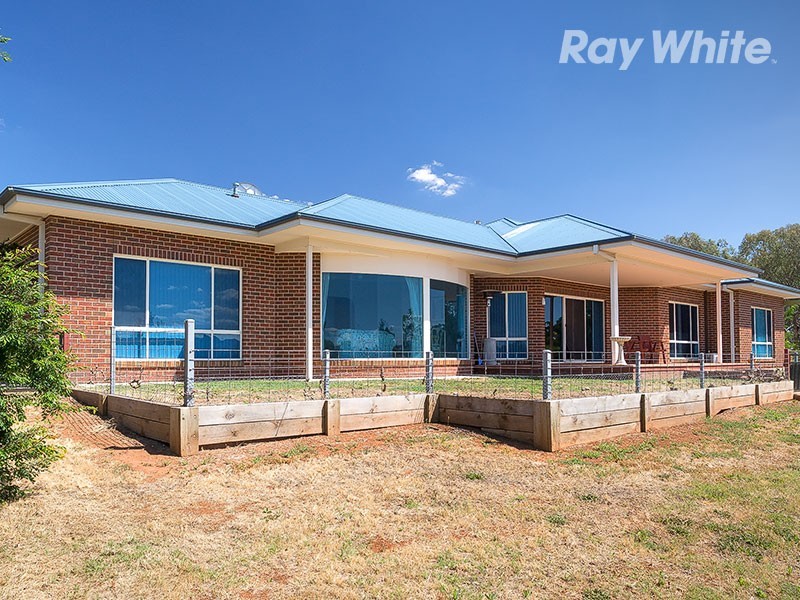 100 Sarah Street, Gerogery NSW 2642