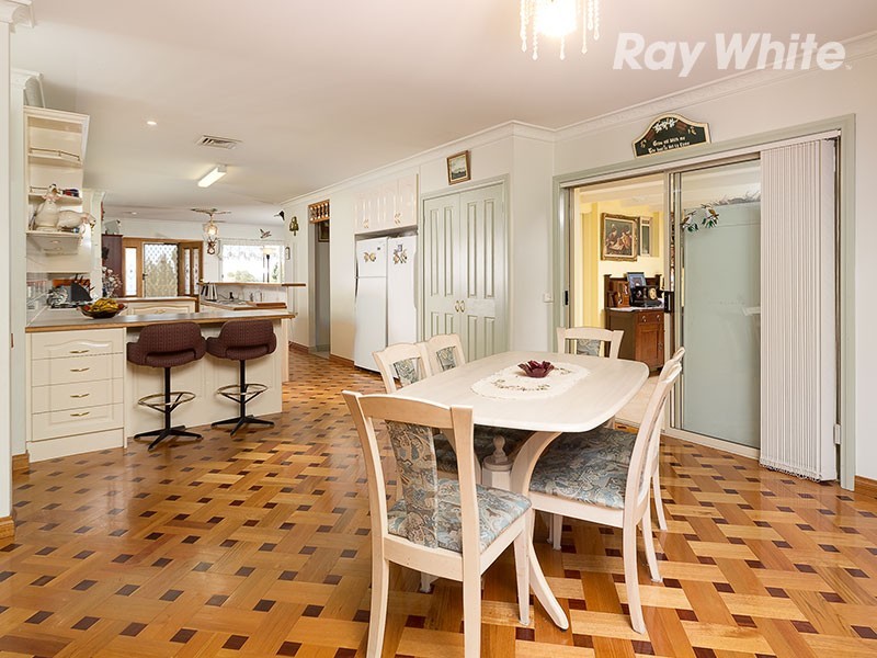 85 Michelle Avenue, Lavington NSW 2641