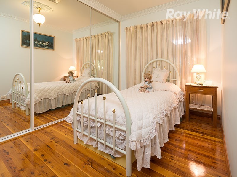 85 Michelle Avenue, Lavington NSW 2641