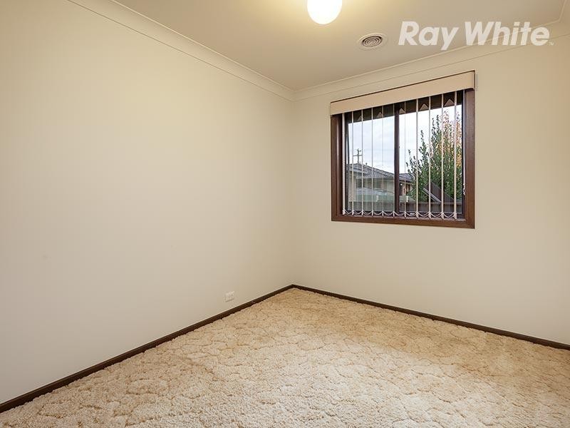 359 Sandrina Drive, Lavington NSW 2641