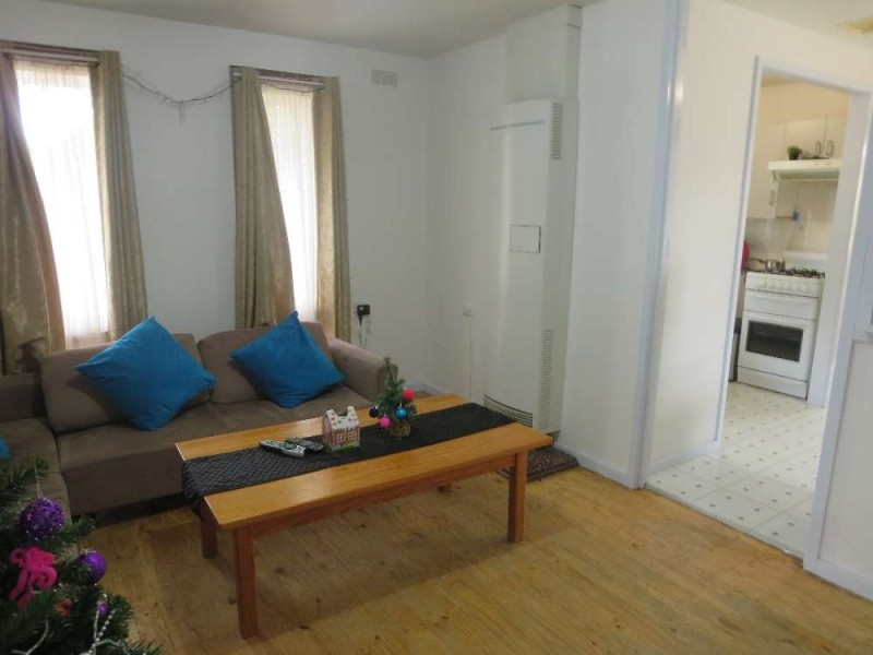 1 Garnet Place, Springdale Heights NSW 2641