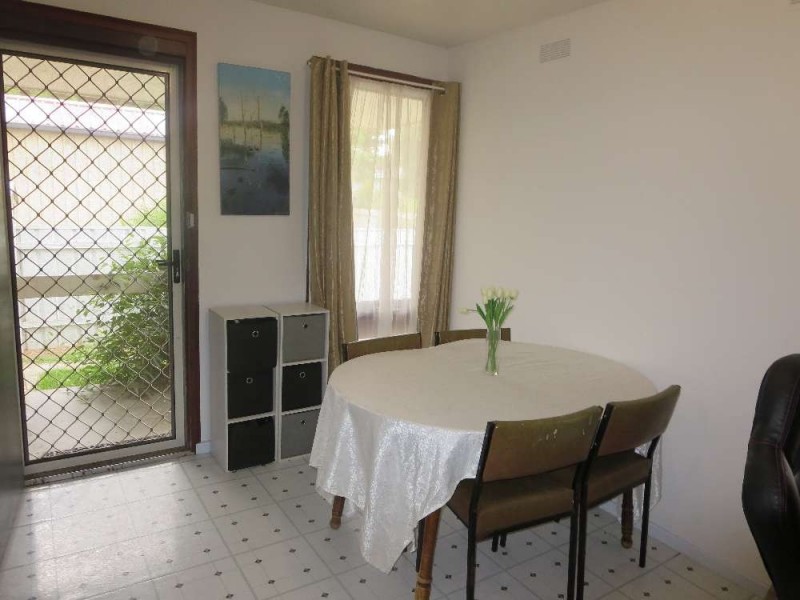 1 Garnet Place, Springdale Heights NSW 2641