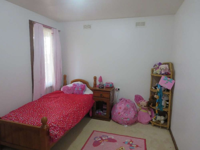 1 Garnet Place, Springdale Heights NSW 2641