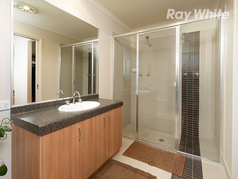 10 Belah Court, Thurgoona NSW 2640