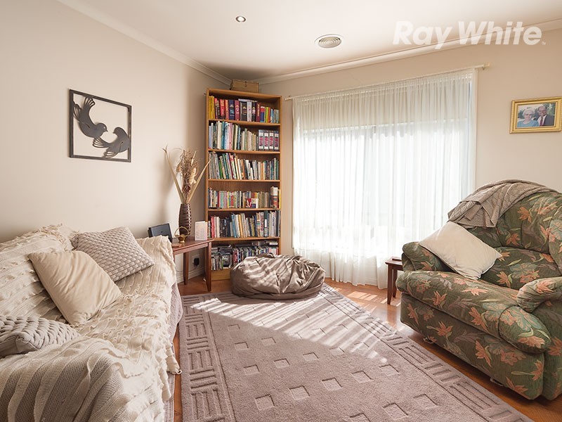 10 Belah Court, Thurgoona NSW 2640