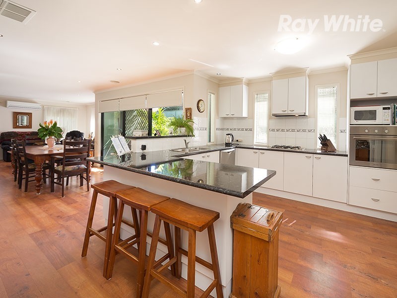 10 Belah Court, Thurgoona NSW 2640