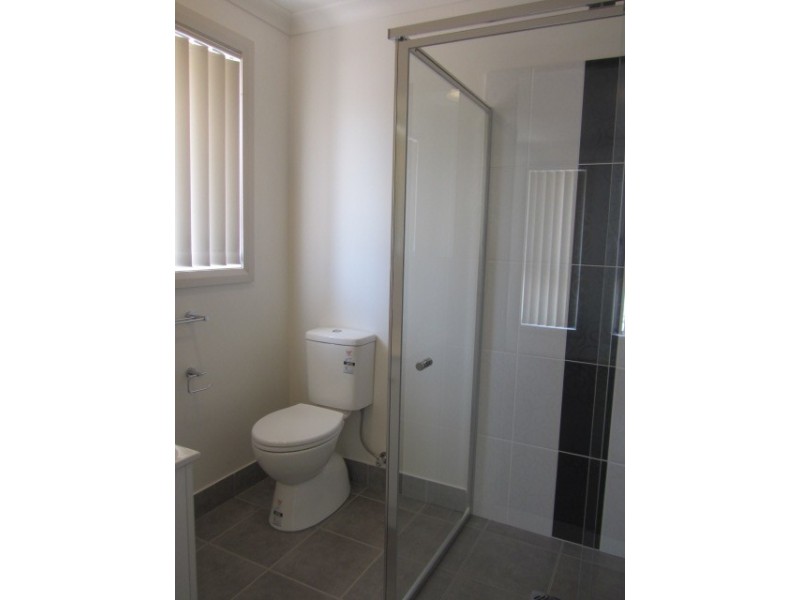 4 Britton Court, Jindera NSW 2642