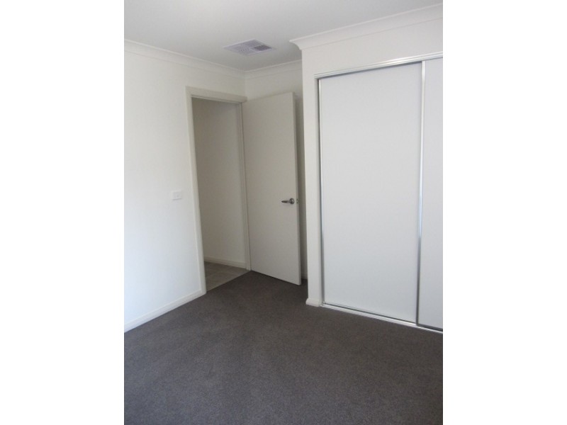 4 Britton Court, Jindera NSW 2642