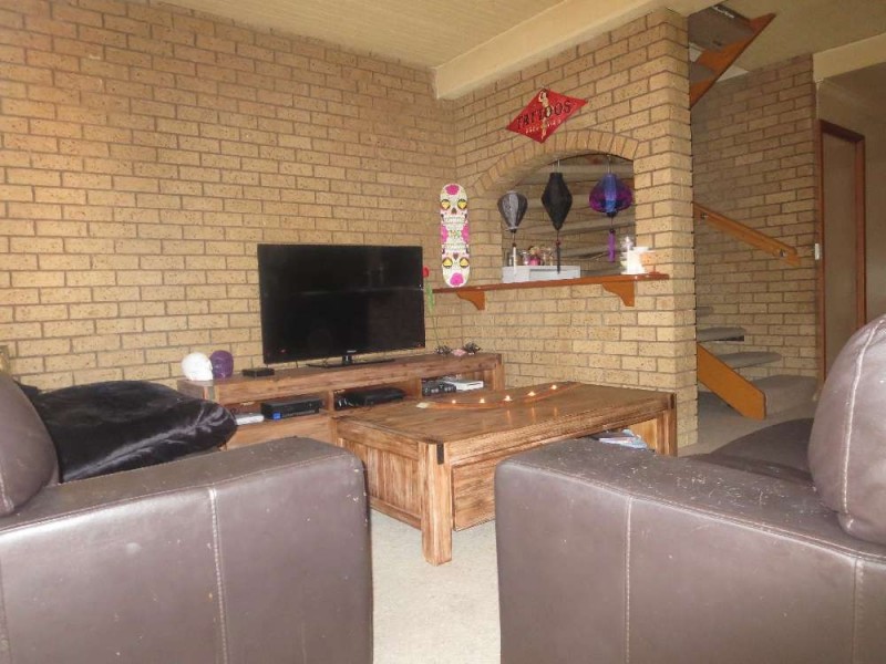 8/413 Bevan Street, Lavington NSW 2641