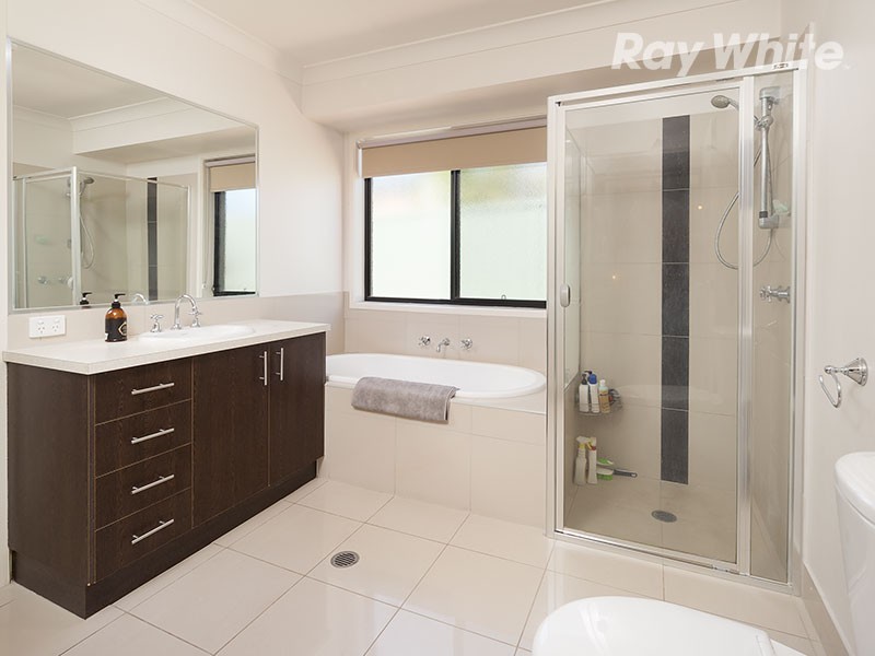 1/7 Mimosa Court, Thurgoona NSW 2640