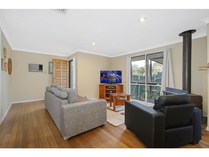 9 Arunta Place, Springdale Heights NSW 2641