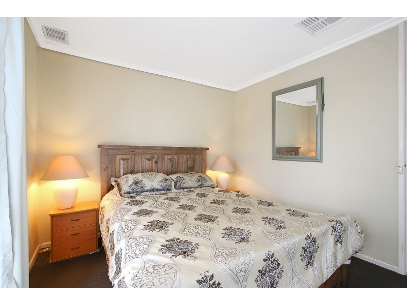 9 Arunta Place, Springdale Heights NSW 2641