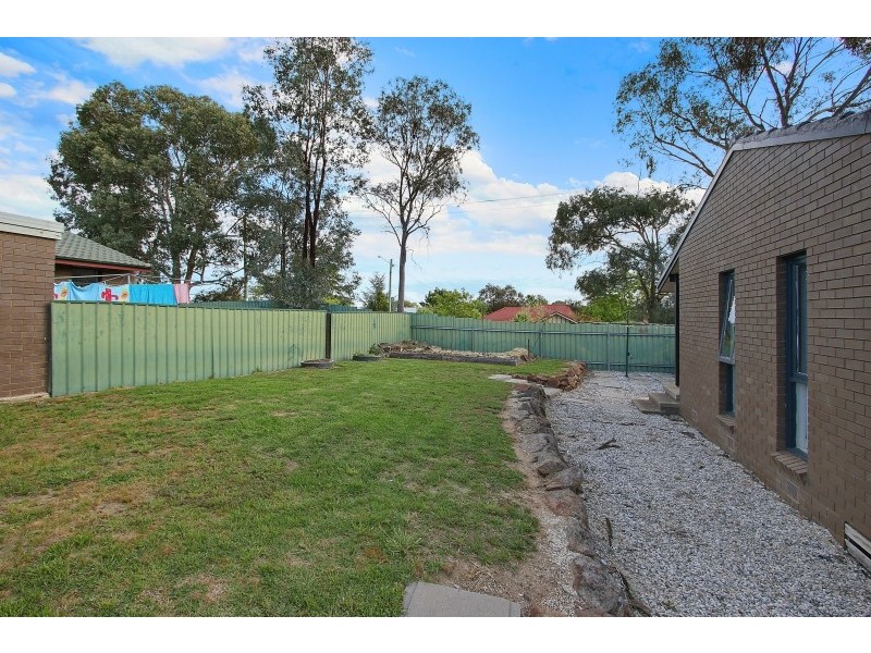9 Arunta Place, Springdale Heights NSW 2641