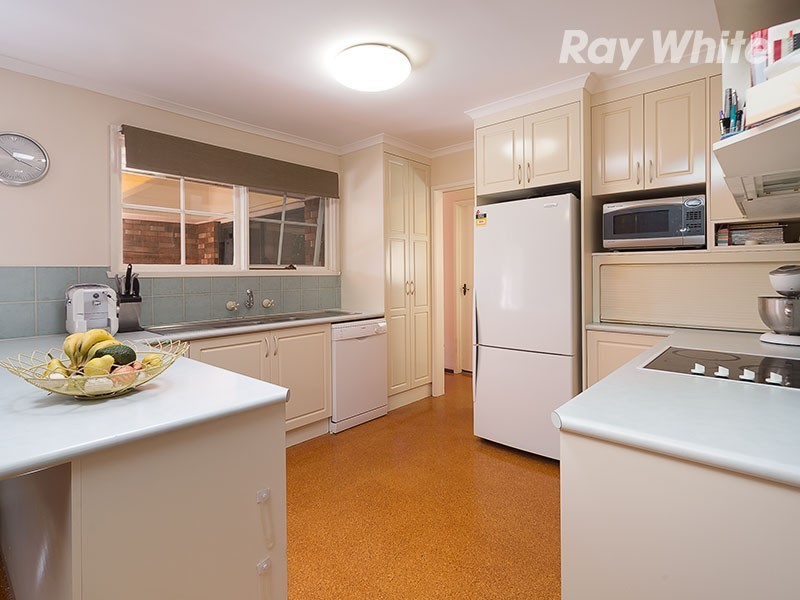 332 Tracy Street, Lavington NSW 2641