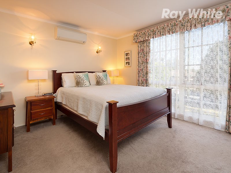 332 Tracy Street, Lavington NSW 2641