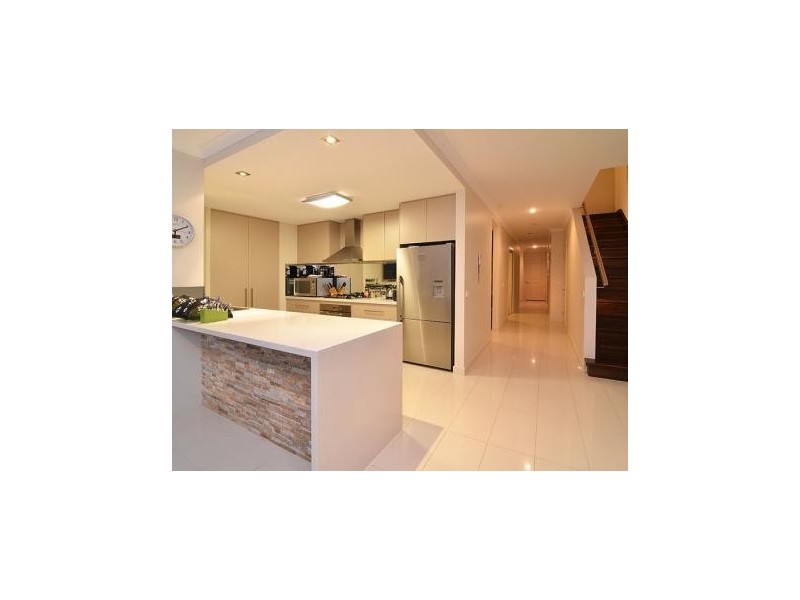 2/67 Rivergum Drive, East Albury NSW 2640