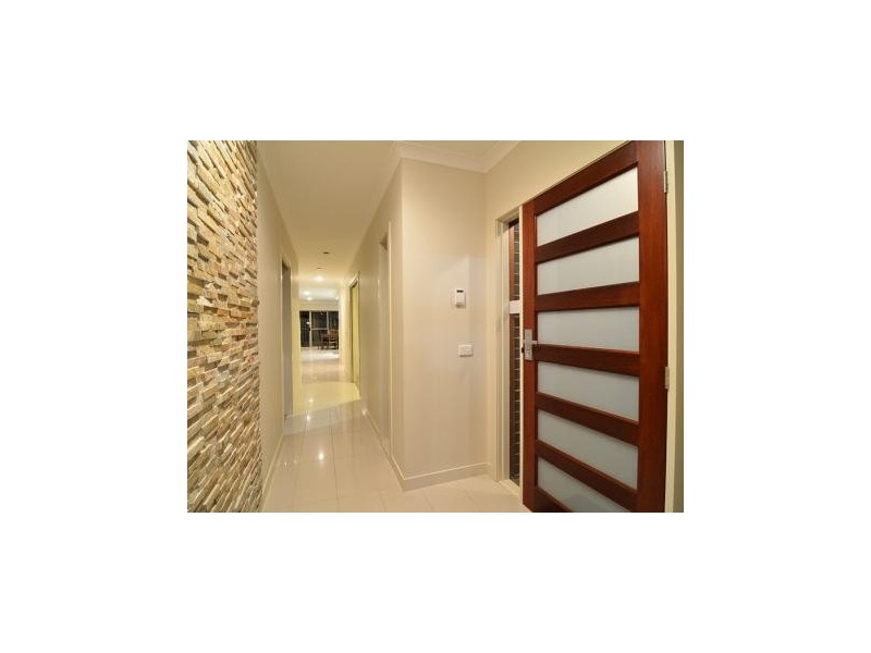 2/67 Rivergum Drive, East Albury NSW 2640