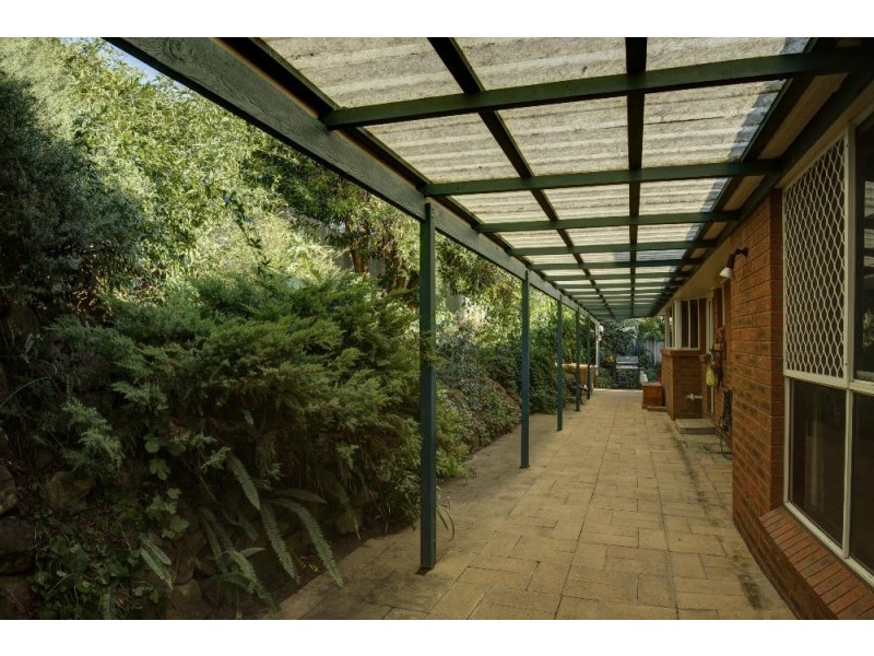 5 Mary Court, Lavington NSW 2641