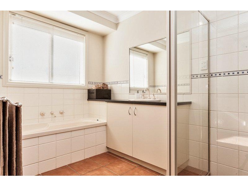 59 Mountain View Drive, Lavington NSW 2641