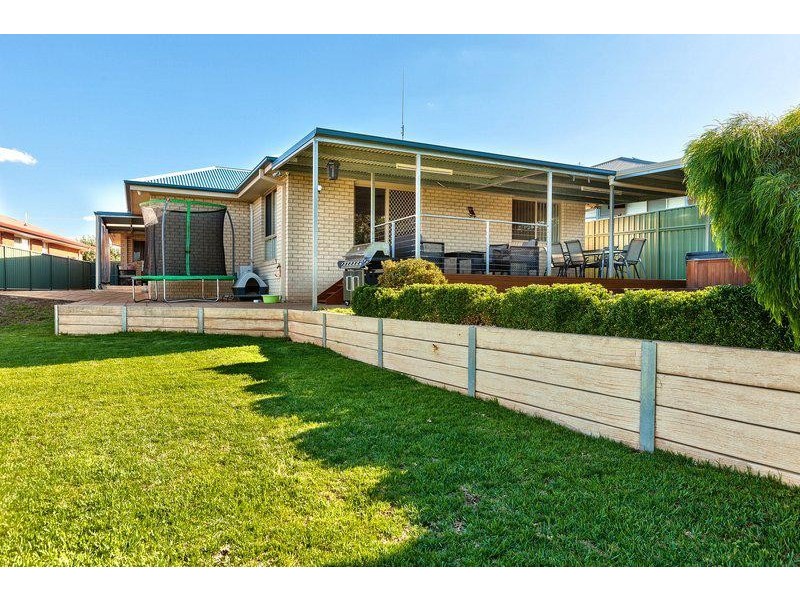59 Mountain View Drive, Lavington NSW 2641