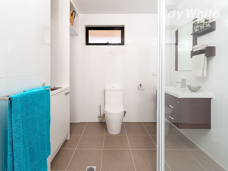 2/451 Ainslie Avenue, Lavington NSW 2641