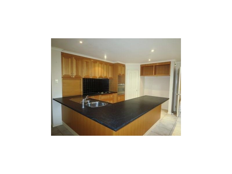 170 Golfclub Drive, Howlong NSW 2643