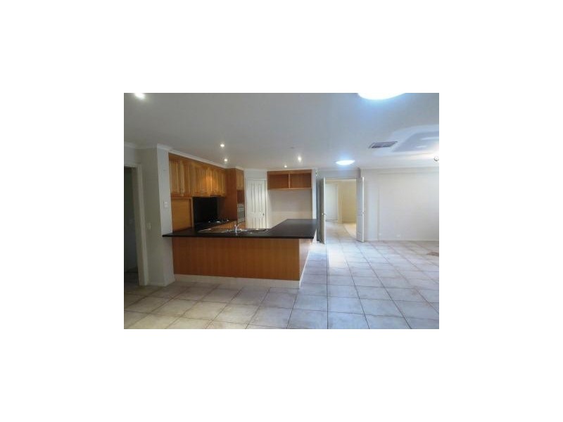 170 Golfclub Drive, Howlong NSW 2643