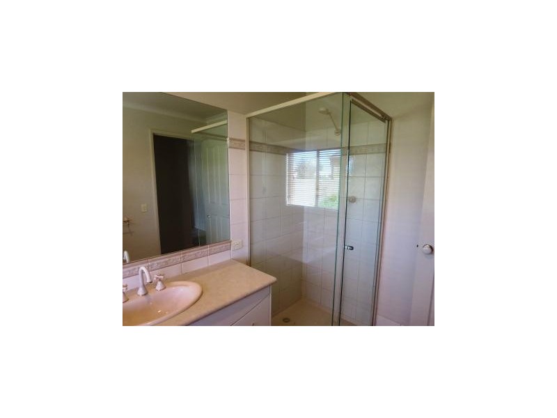 170 Golfclub Drive, Howlong NSW 2643