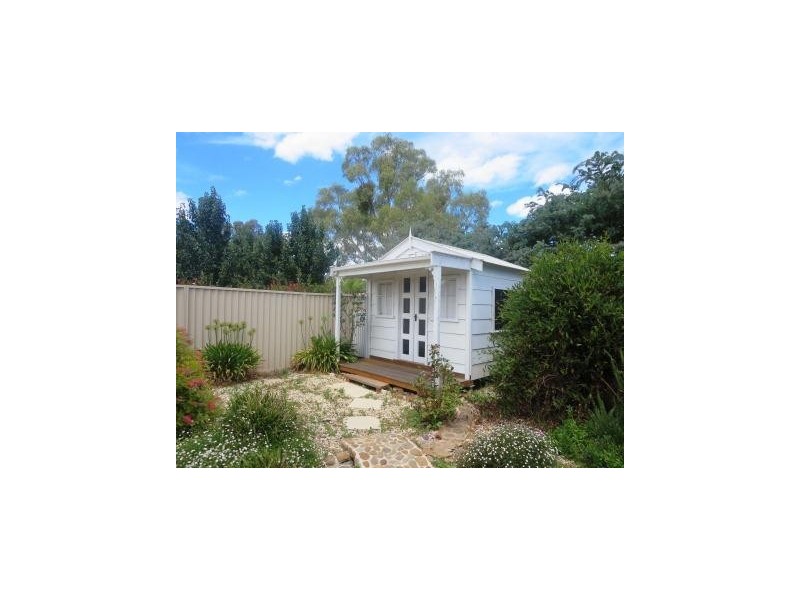 170 Golfclub Drive, Howlong NSW 2643