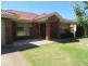 16 Robbins Drive, East Albury NSW 2640