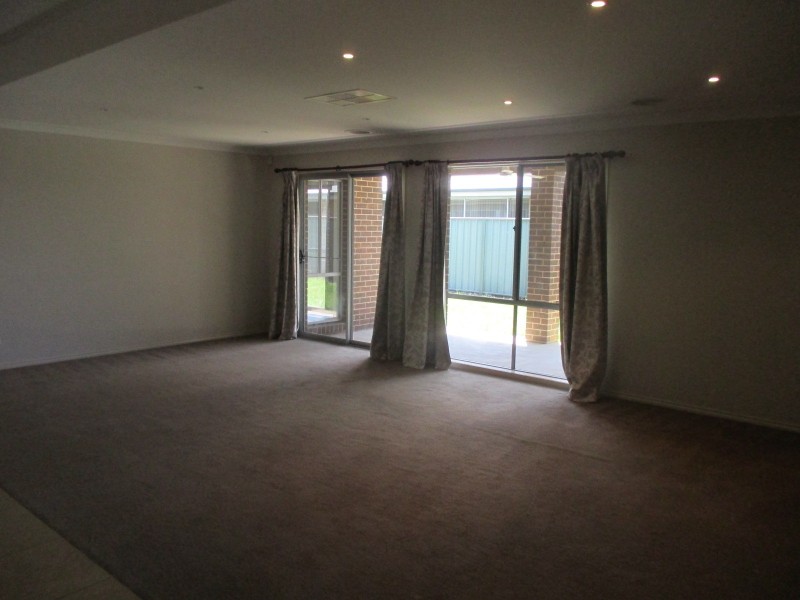 103 Rivergum Drive, East Albury NSW 2640