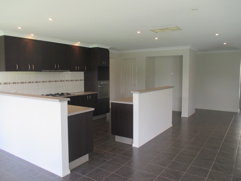 103 Rivergum Drive, East Albury NSW 2640