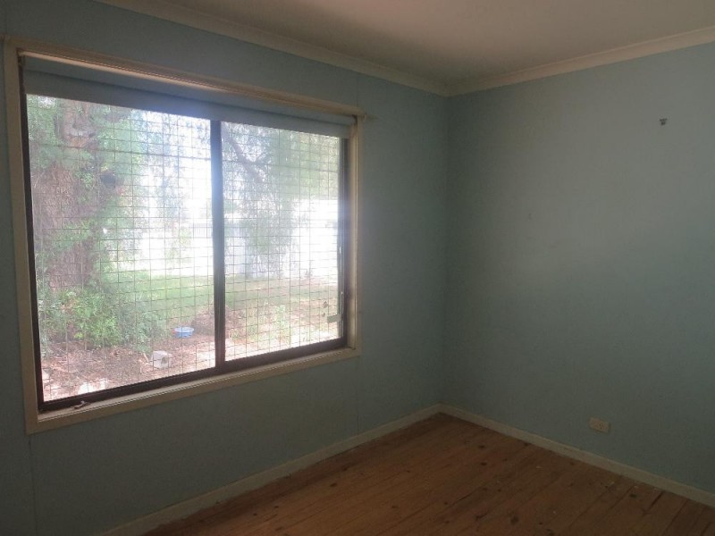 182 Kennedy Street, Howlong NSW 2643