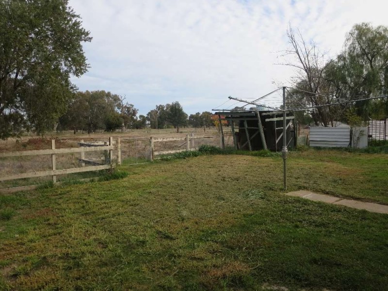 182 Kennedy Street, Howlong NSW 2643