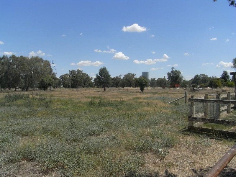 182 Kennedy Street, Howlong NSW 2643