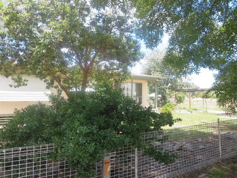 182 Kennedy Street, Howlong NSW 2643