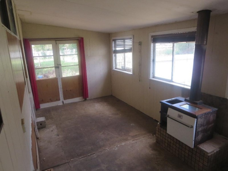 182 Kennedy Street, Howlong NSW 2643