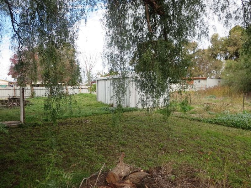 182 Kennedy Street, Howlong NSW 2643