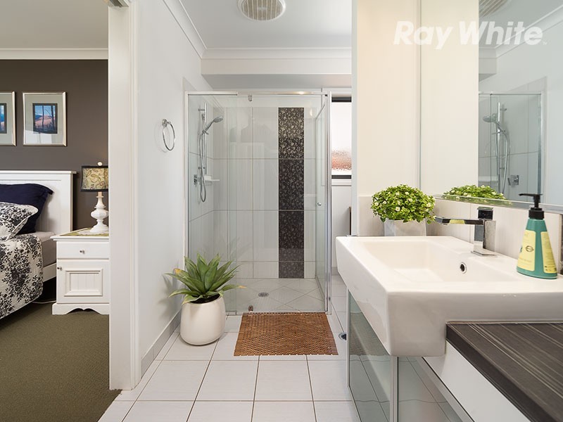 2 Owl Court, Thurgoona NSW 2640