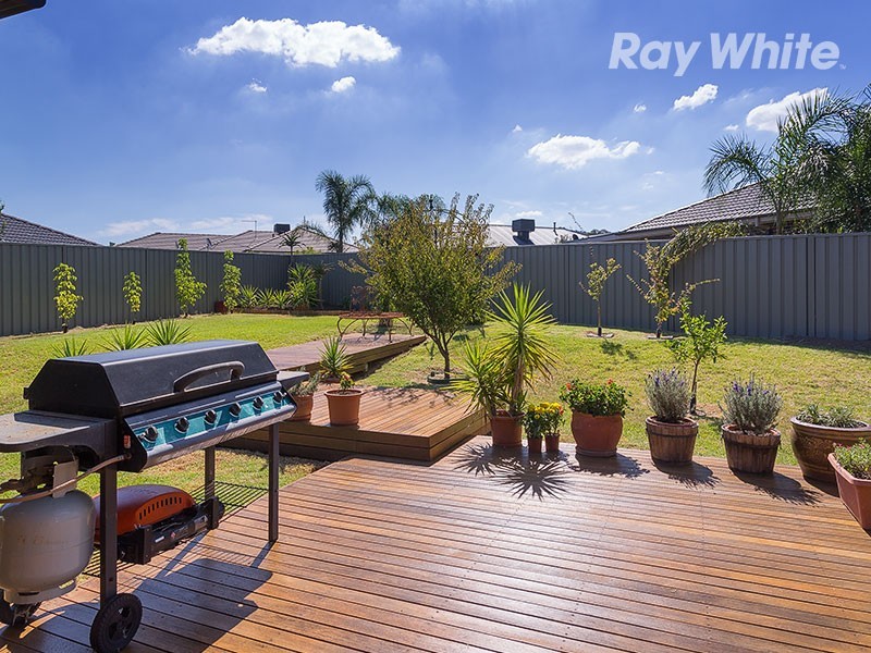 2 Owl Court, Thurgoona NSW 2640