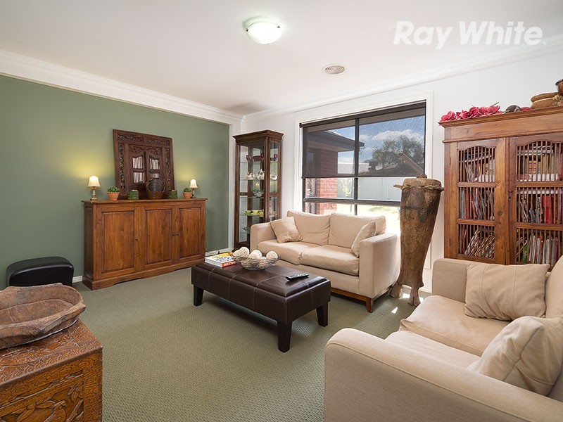 2 Owl Court, Thurgoona NSW 2640