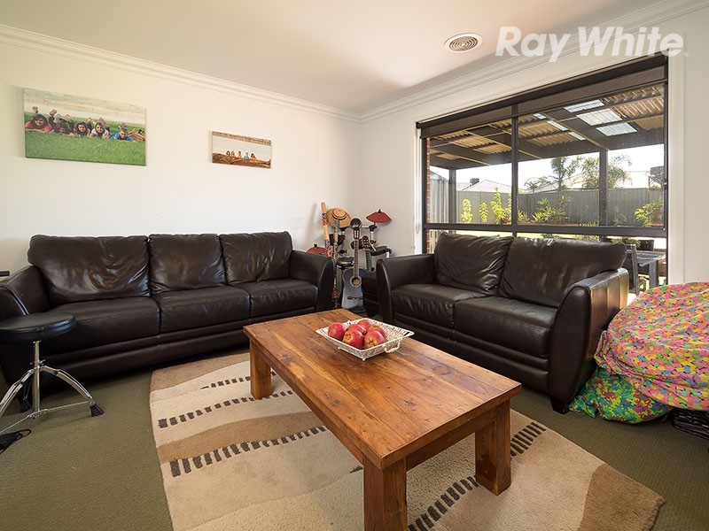 2 Owl Court, Thurgoona NSW 2640